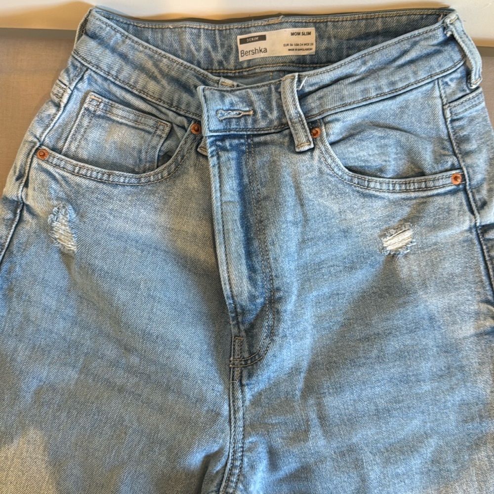 Bershka Mom Slim jeans